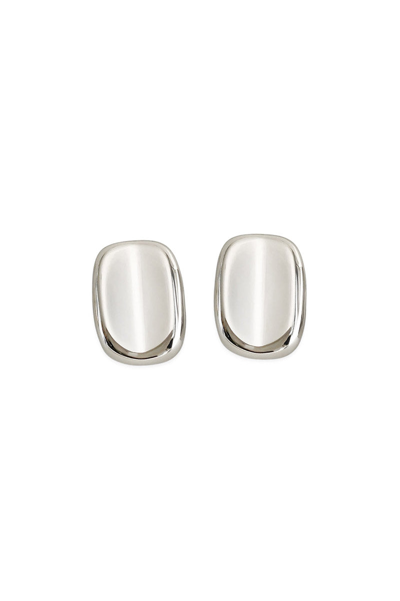 WATER RESISTANT EARRINGS - 16E008