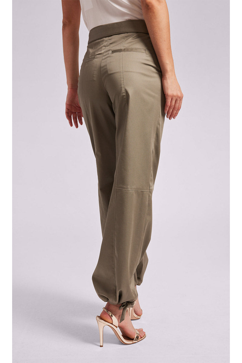 BRANDI GABARDINE PANTS