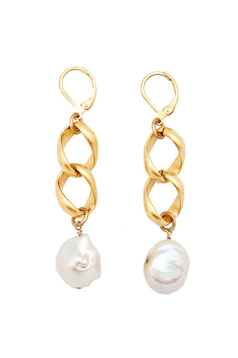 PEARL CHAIN EARRING