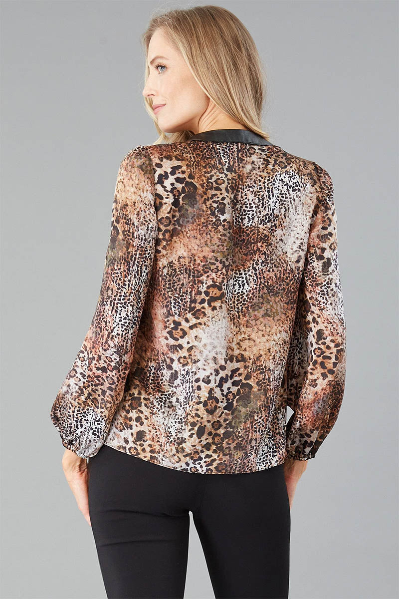 ANIMAL PRINT TOP