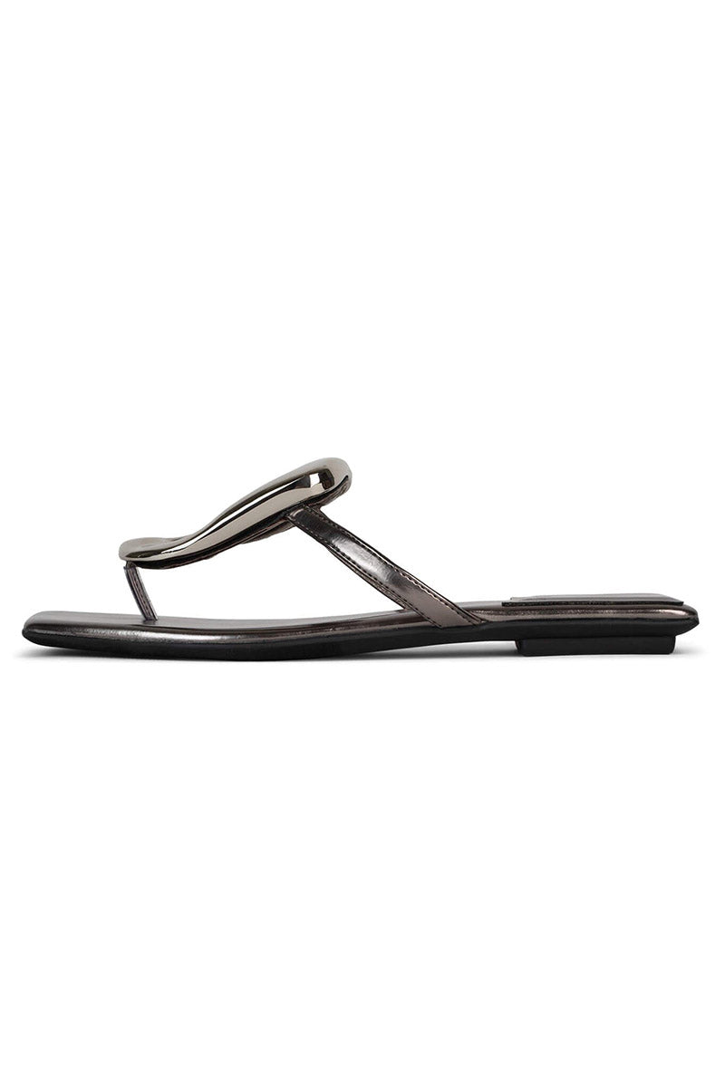 LINQUES THONG SANDAL