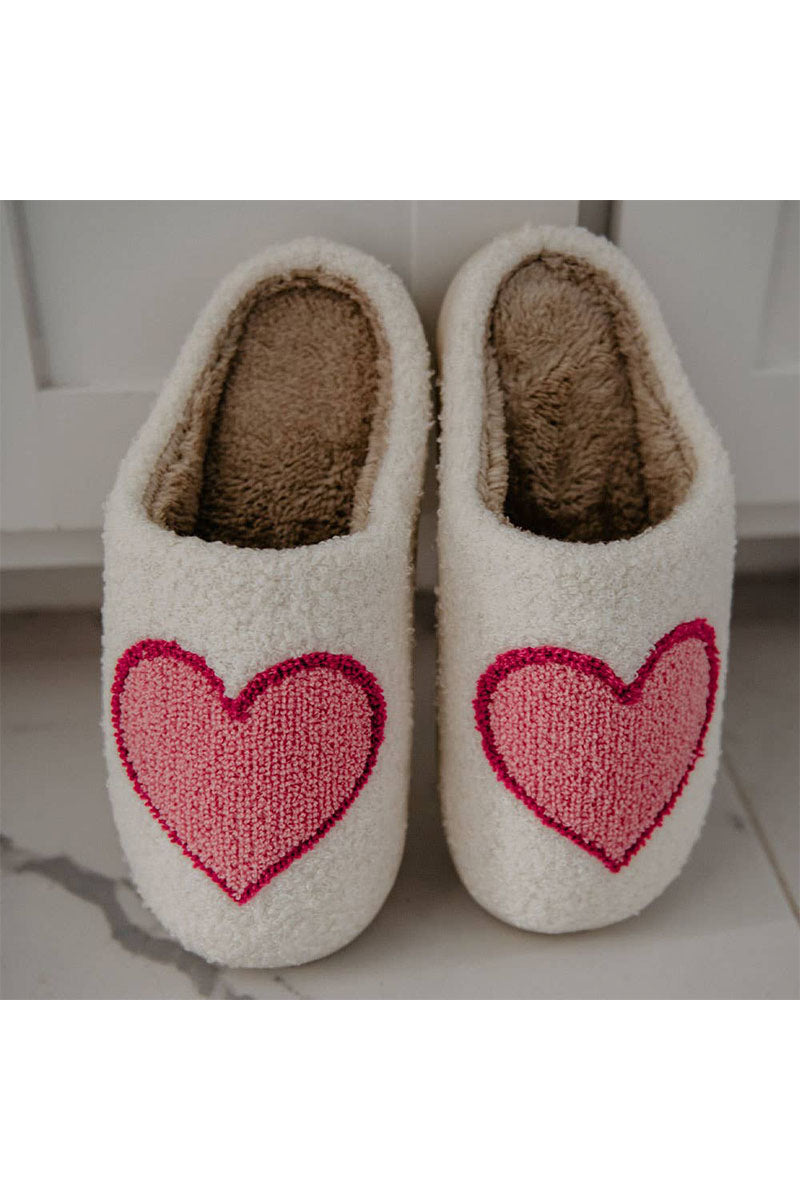 PINK/RED HEART FUZZY SLIPPERS