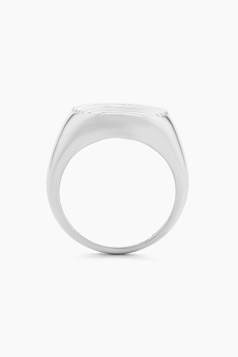 GLASS HALF FULL RING